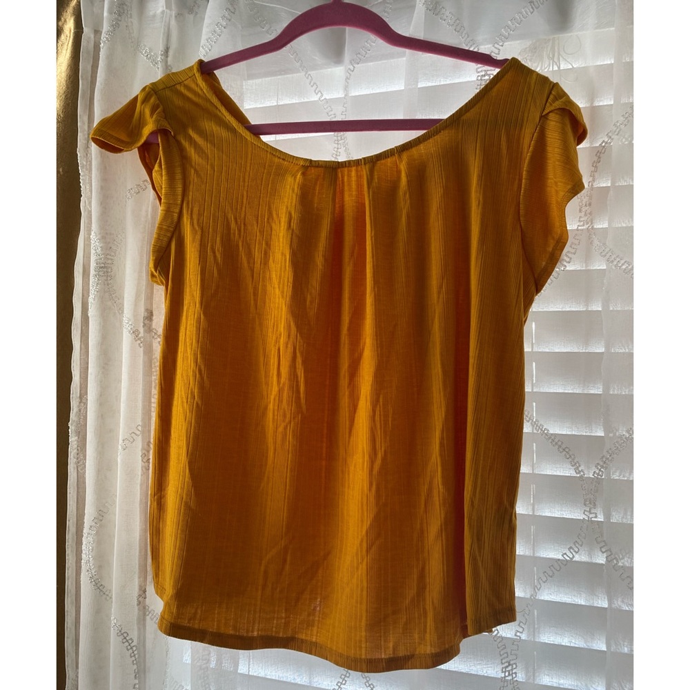 Cute blouse